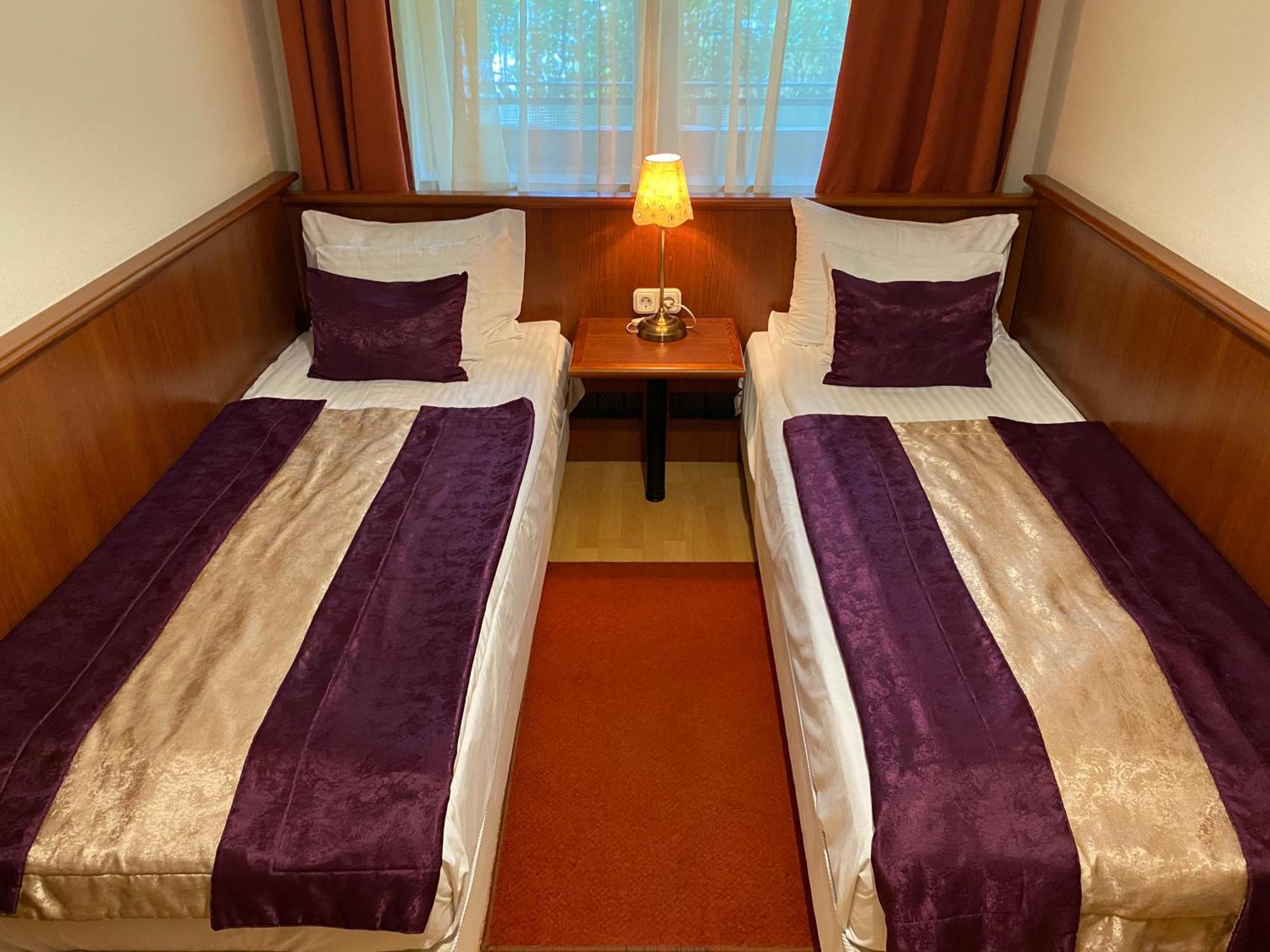 Gold Apartments Budapest Bilik gambar